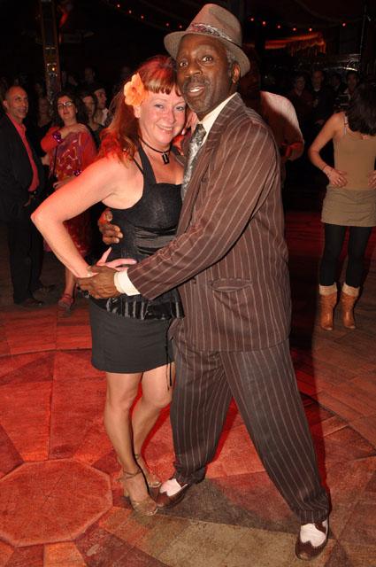 min 2011 12 10 cabaret sauvage 081